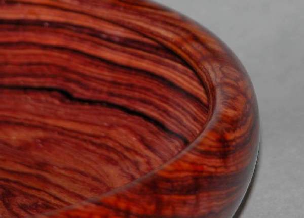 Closeup - Cocobolo Rolled Rim